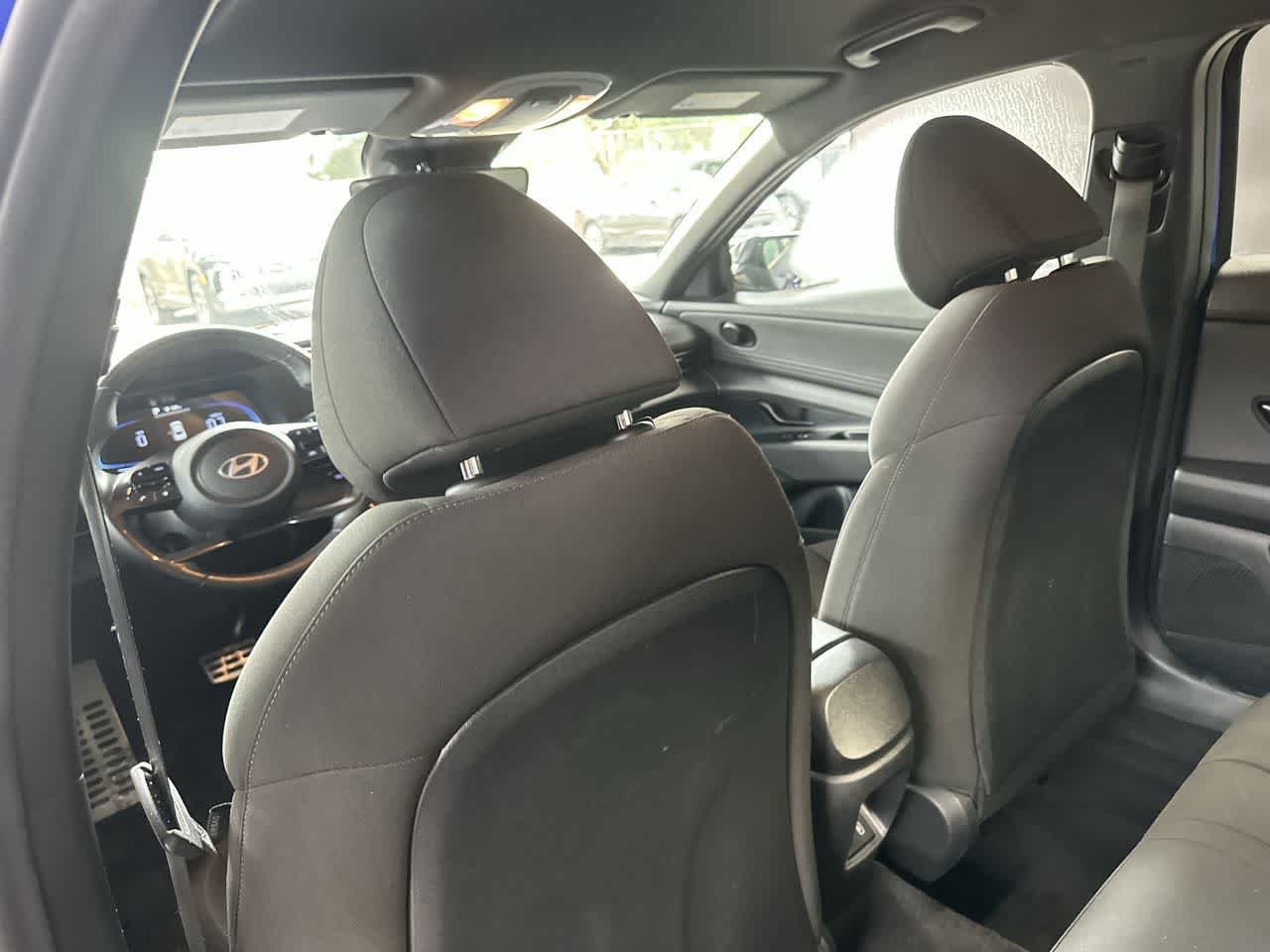 2025 Hyundai Elantra SEL - Photo 23