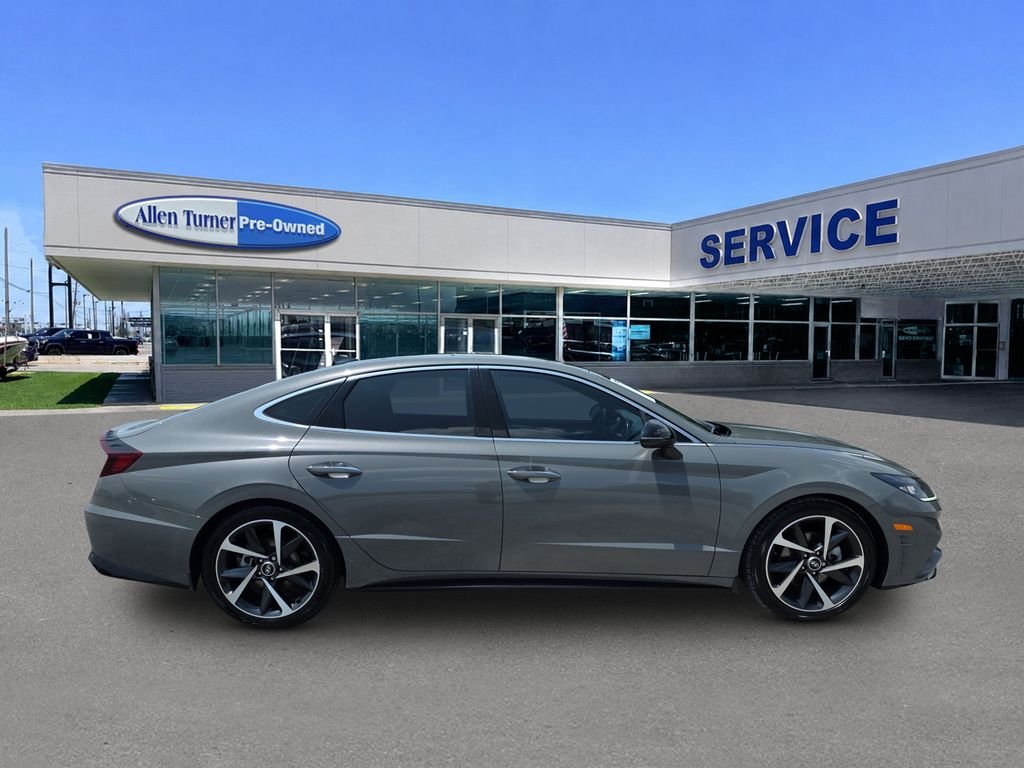 Used 2022 Hampton Gray Hyundai SEL Plus image 9
