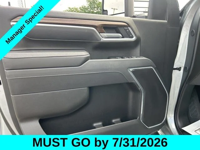 Used 2025 Gray Chevrolet LT image 11