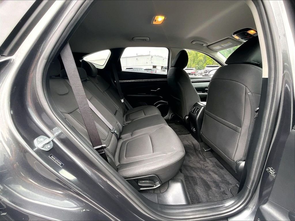 Used 2023 Gray Hyundai SEL image 15