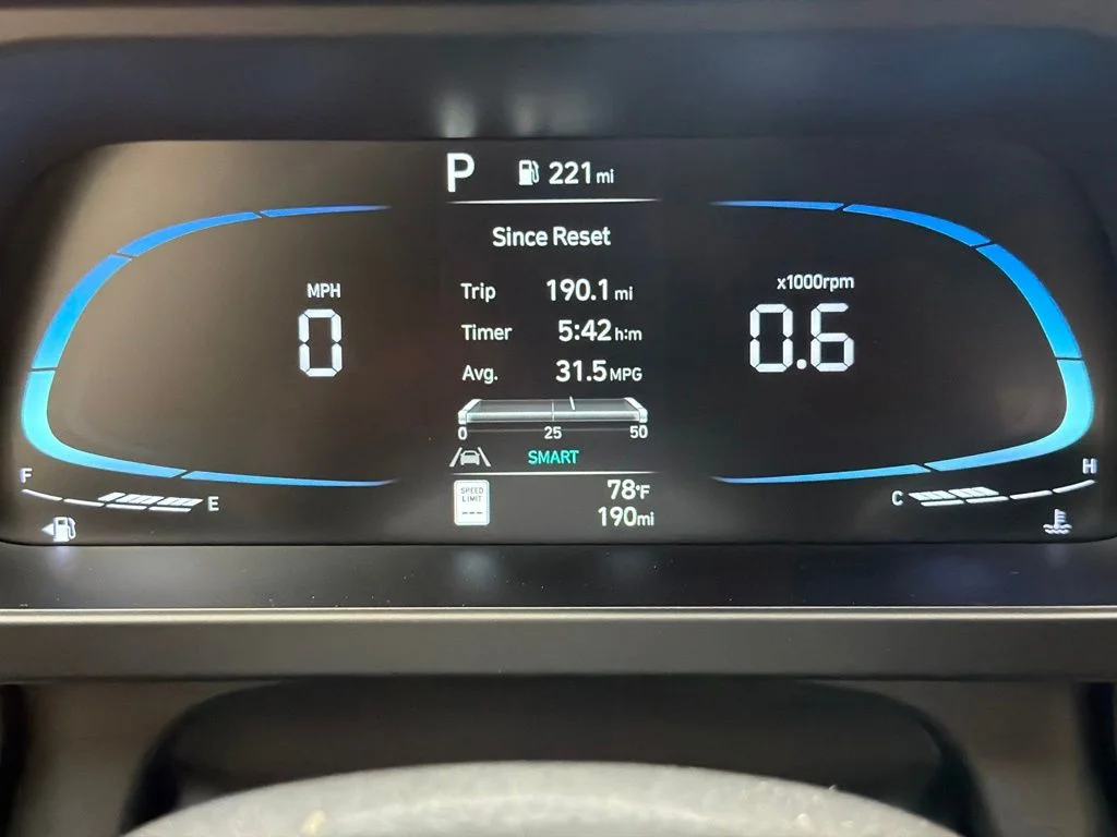 New 2026 Amazon Gray Hyundai SEL Sport image 24