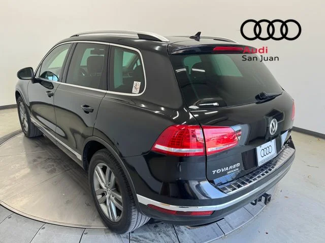 Used 2015 Black Volkswagen V6 Lux image 35