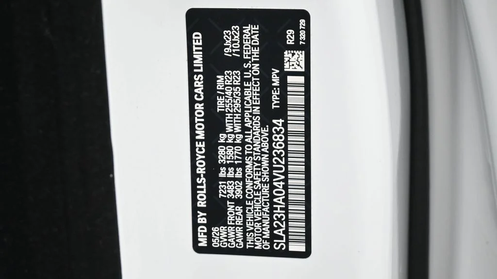 New 2027 White Rolls-Royce  image 22