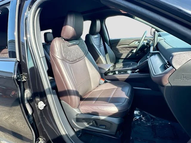 2025 Ford Explorer Platinum - Photo 31