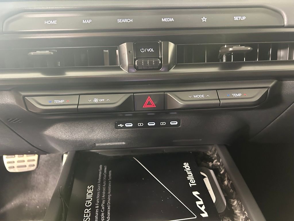 New 2027 Black Kia X-Pro SX-Prestige image 6