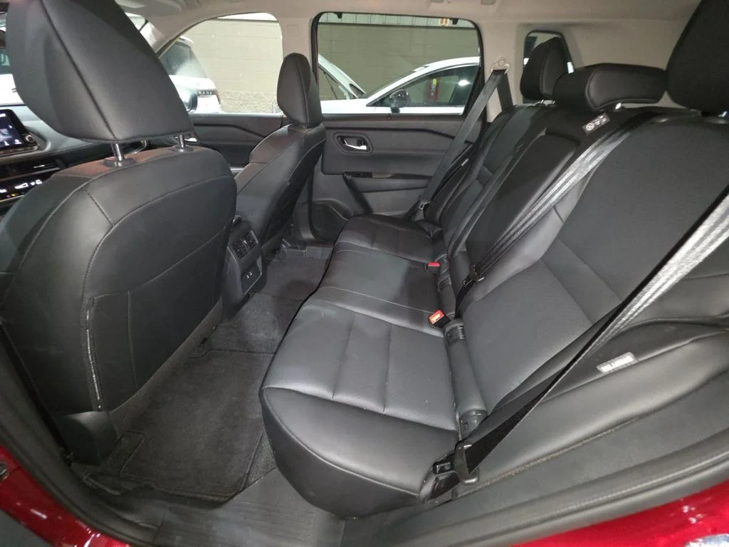 Used 2025 Red Nissan SV image 40