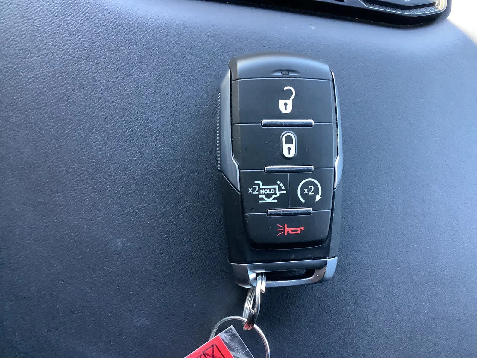 2025 RAM 2500 Rebel - Photo 32