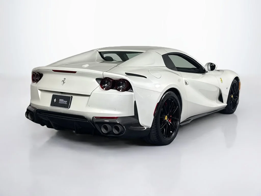 Used 2023 Bianco Italia Ferrari Base image 9