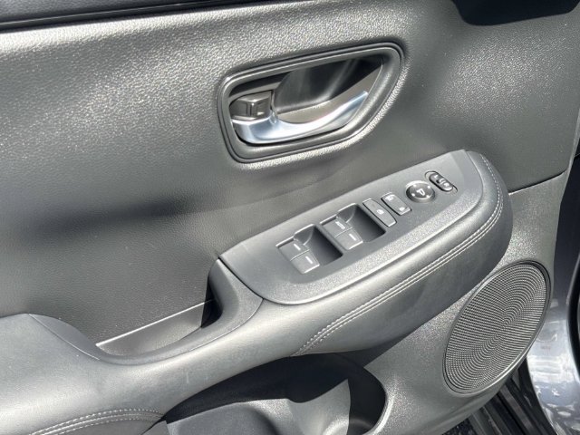 Used 2025 Gray Honda LX image 18