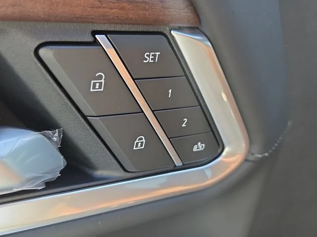 2026 GMC Sierra 2500HD Denali Ultimate - Photo 12