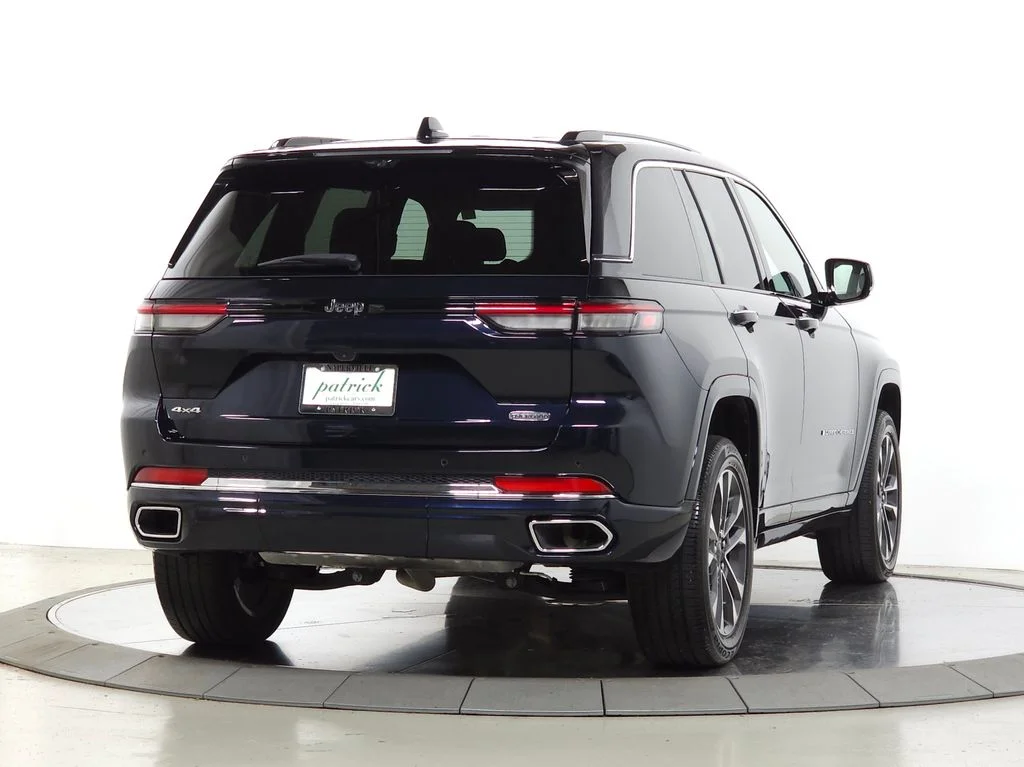 Used 2023 Black Jeep Overland image 8