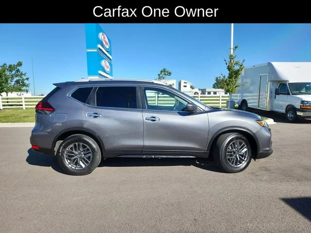 Used 2019 Gray Nissan SV image 10