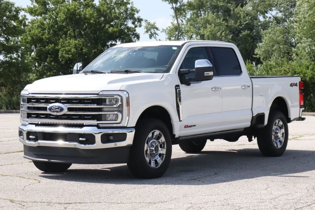 Used 2024 White Ford King Ranch image 4