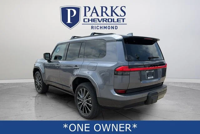 Used 2026 Gray Lexus 550 Luxury+ image 6