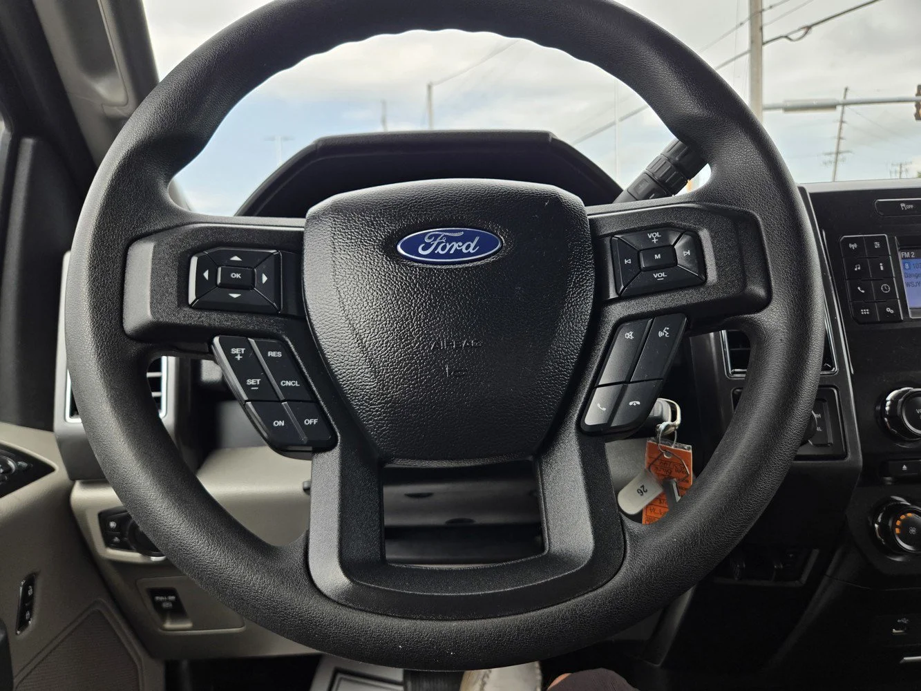 Used 2018  Ford XLT image 17