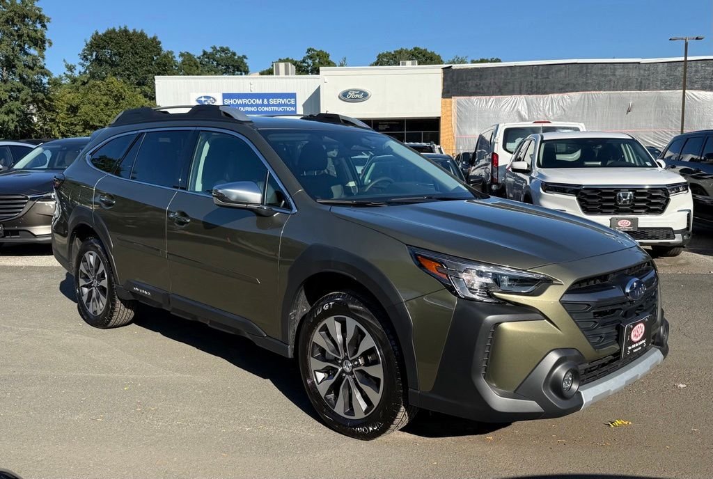 Used 2025 Autumn Green Metallic Subaru Touring XT image 4