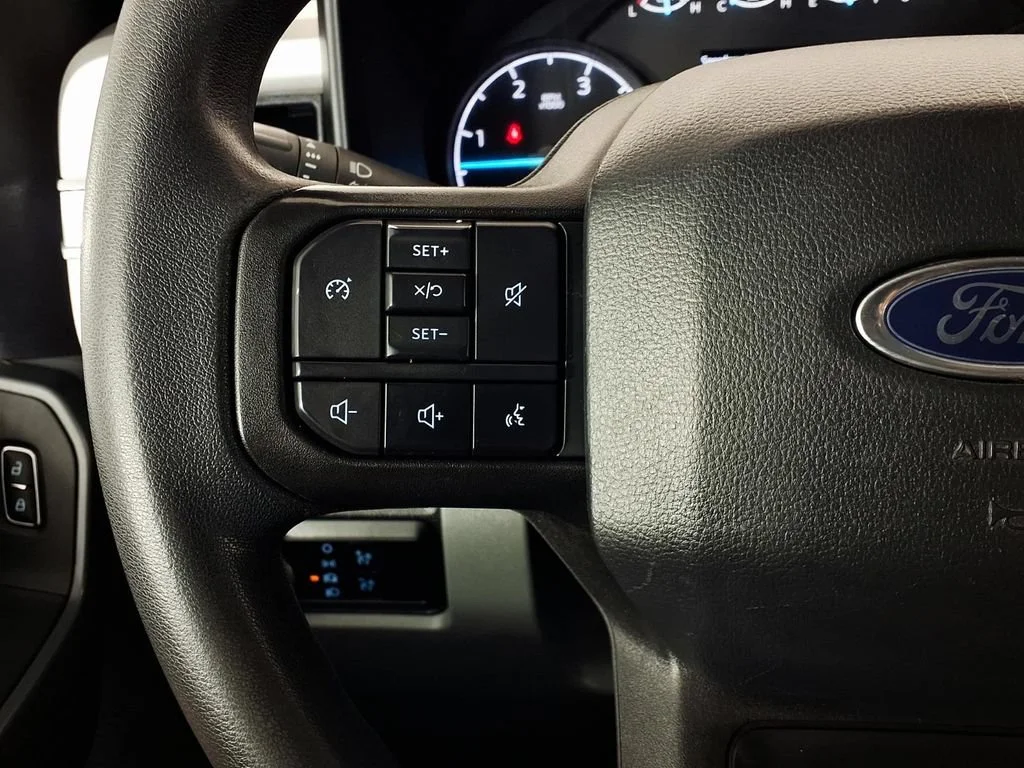 Used 2023 White Ford XL image 18