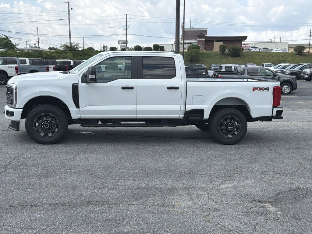 New 2026 White Ford XL image 4