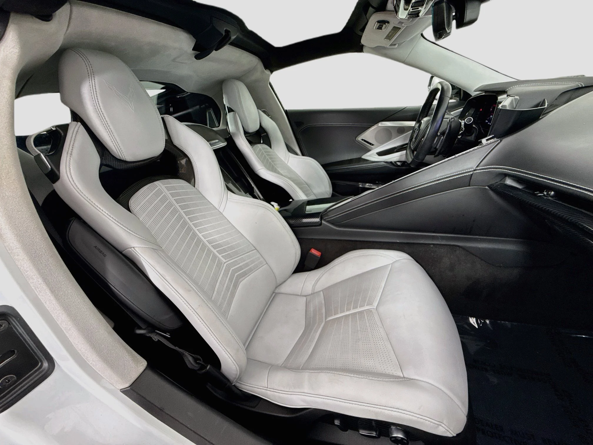 Used 2022 Arctic White Chevrolet 3LT image 28