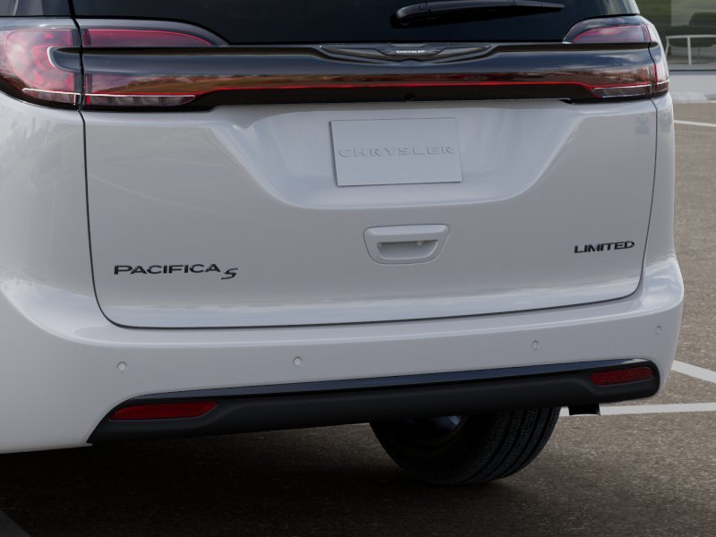 2026 Chrysler Pacifica Limited - Photo 13