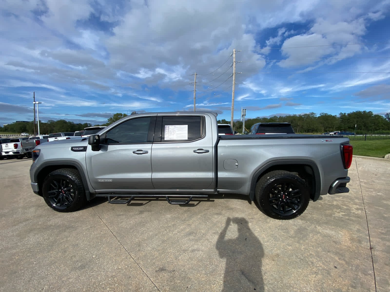 Used 2023 STERLING METALLIC GMC Elevation image 5