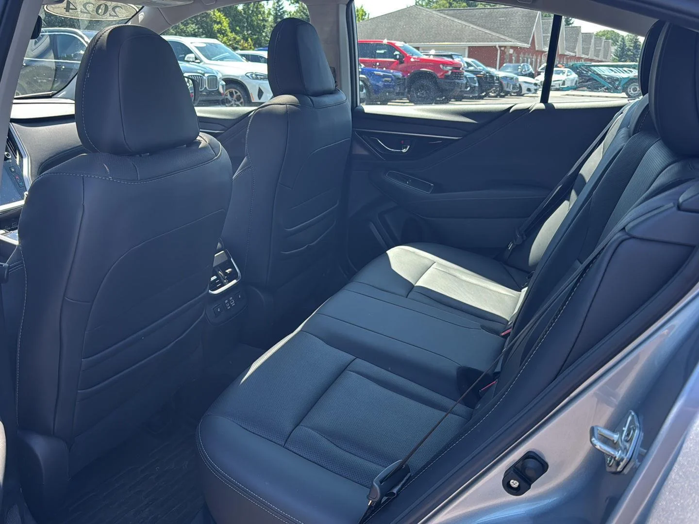 Used 2024 Ice Silver Metallic Subaru Touring XT image 10