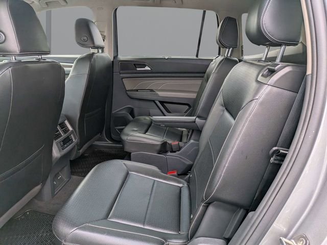Certified Used 2022 Silver Volkswagen SEL image 15
