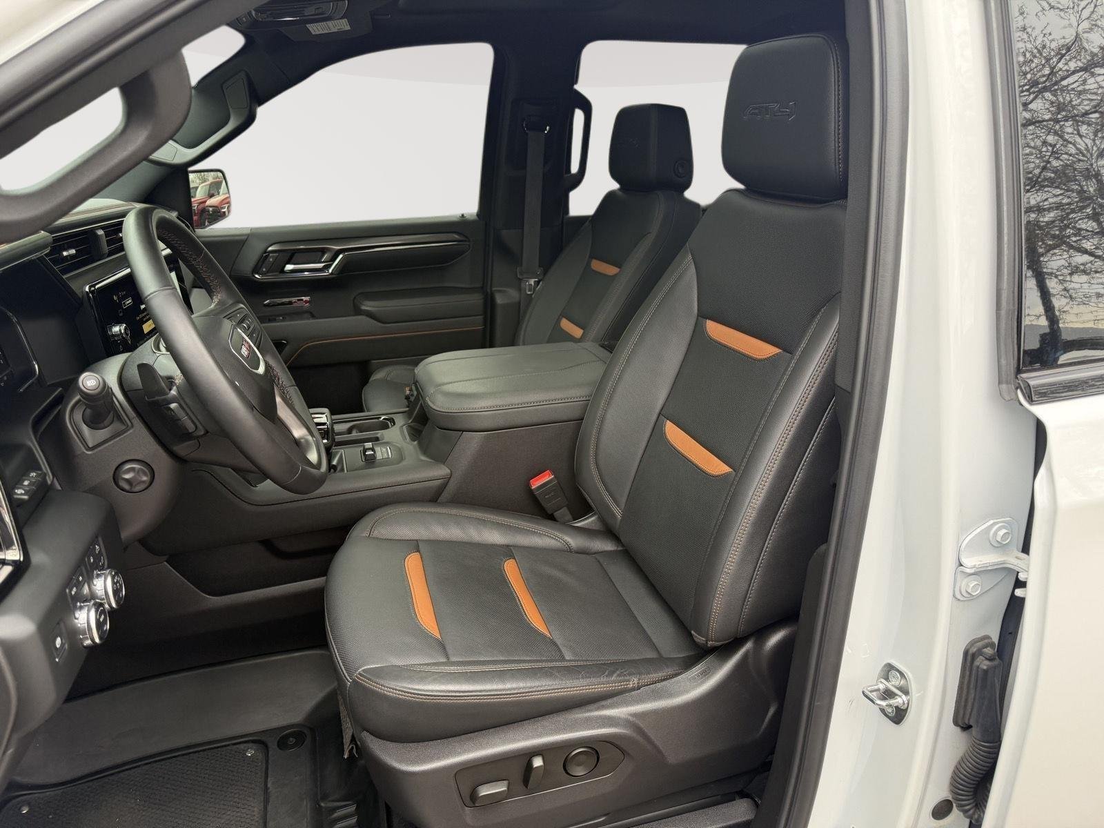 Used 2024 Summit White GMC AT4 image 17