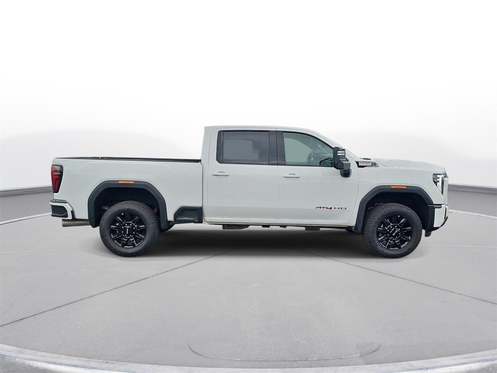 Used 2025 Summit White GMC AT4 image 5