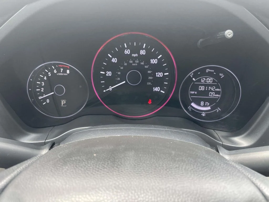 Used 2021 Lunar Silver Metallic Honda LX image 21