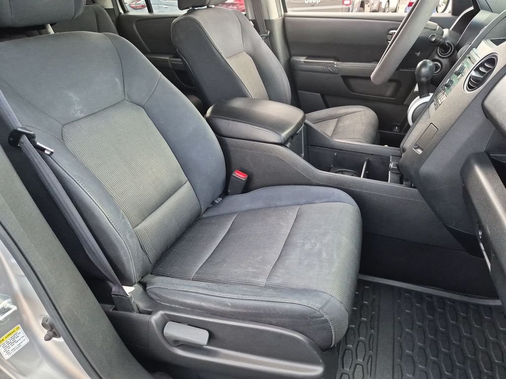 Used 2010 Silver Honda EX image 28