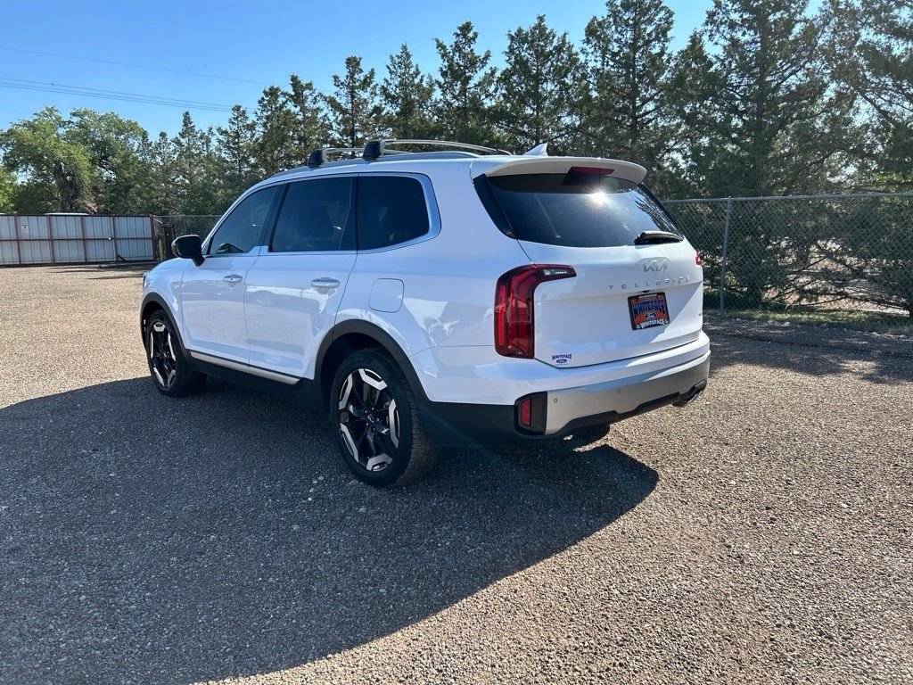 Used 2024 White Pearl Kia S image 4