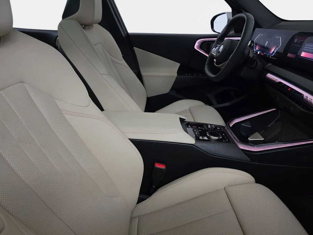 Used 2025 Skyscraper Gray Metallic BMW 30 xDrive image 10
