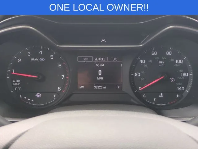Used 2022 White Chevrolet LS image 21