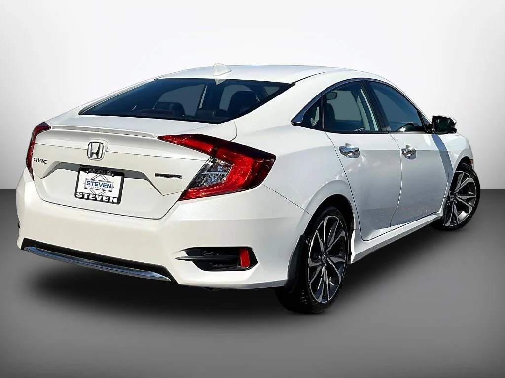 Used 2020 White Honda Touring image 6
