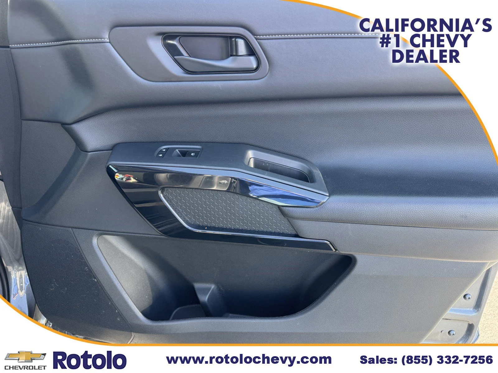 Used 2024 Gun Metallic Nissan SV image 9