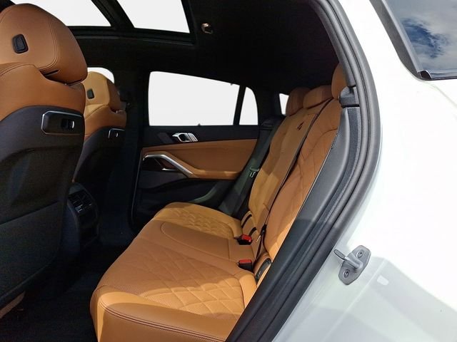 New 2027 Alpine White BMW xDrive40i image 9