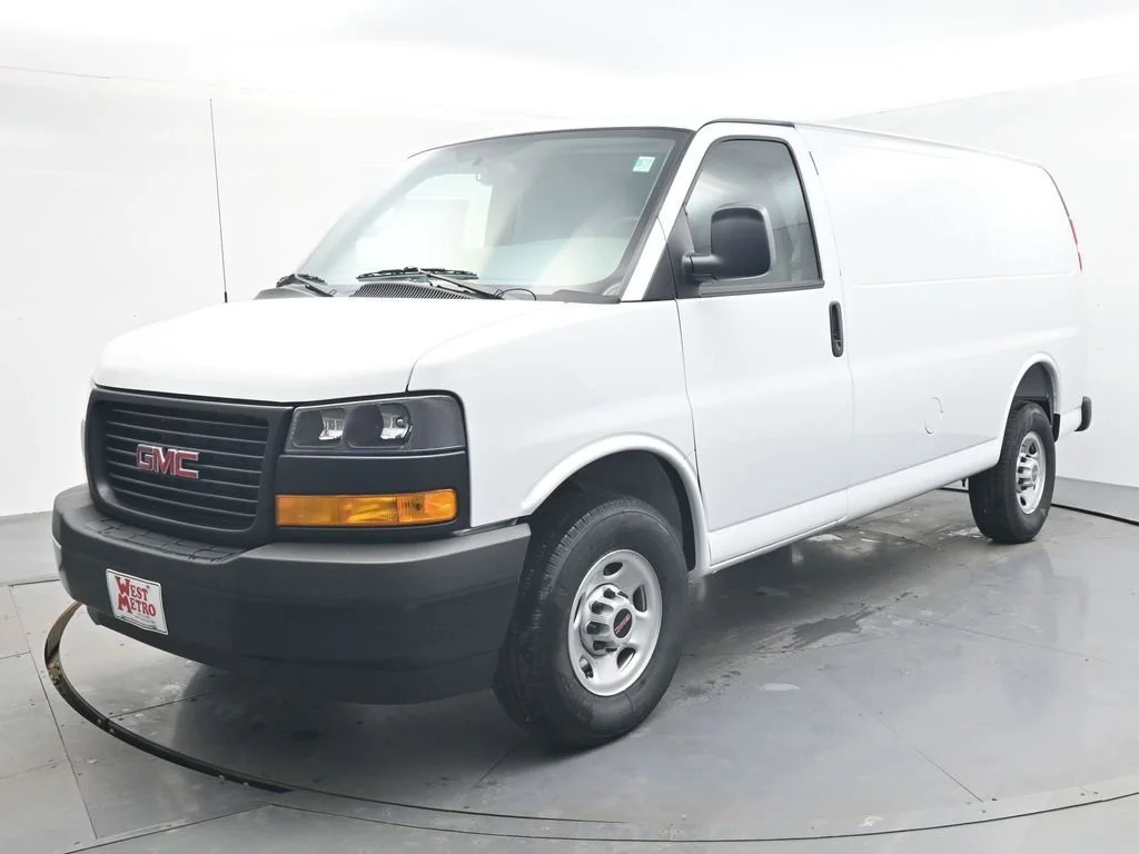 2026 GMC Savana 2500's photo