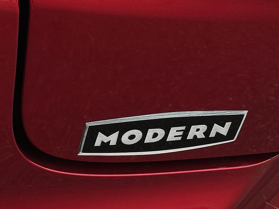 Used 2022 Red Metallic Ford Select image 29
