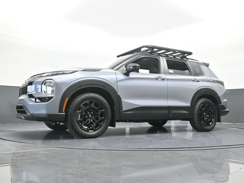 2025 Mitsubishi Outlander Trail Edition - Photo 68