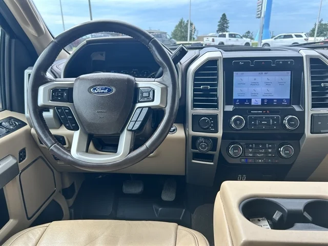 Used 2020 Red FORD LARIAT image 2