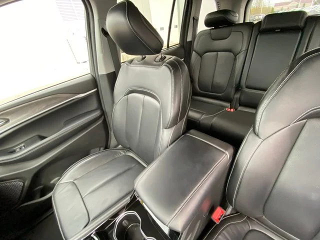 Used 2023 Red Jeep Limited image 10