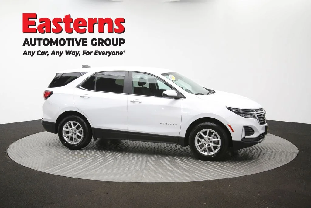 Used 2024 White Chevrolet LT image 45
