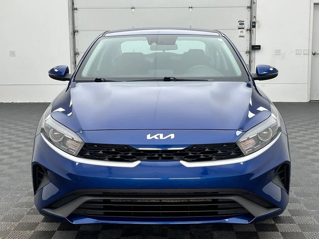 Used 2023 Blue Kia LXS image 13