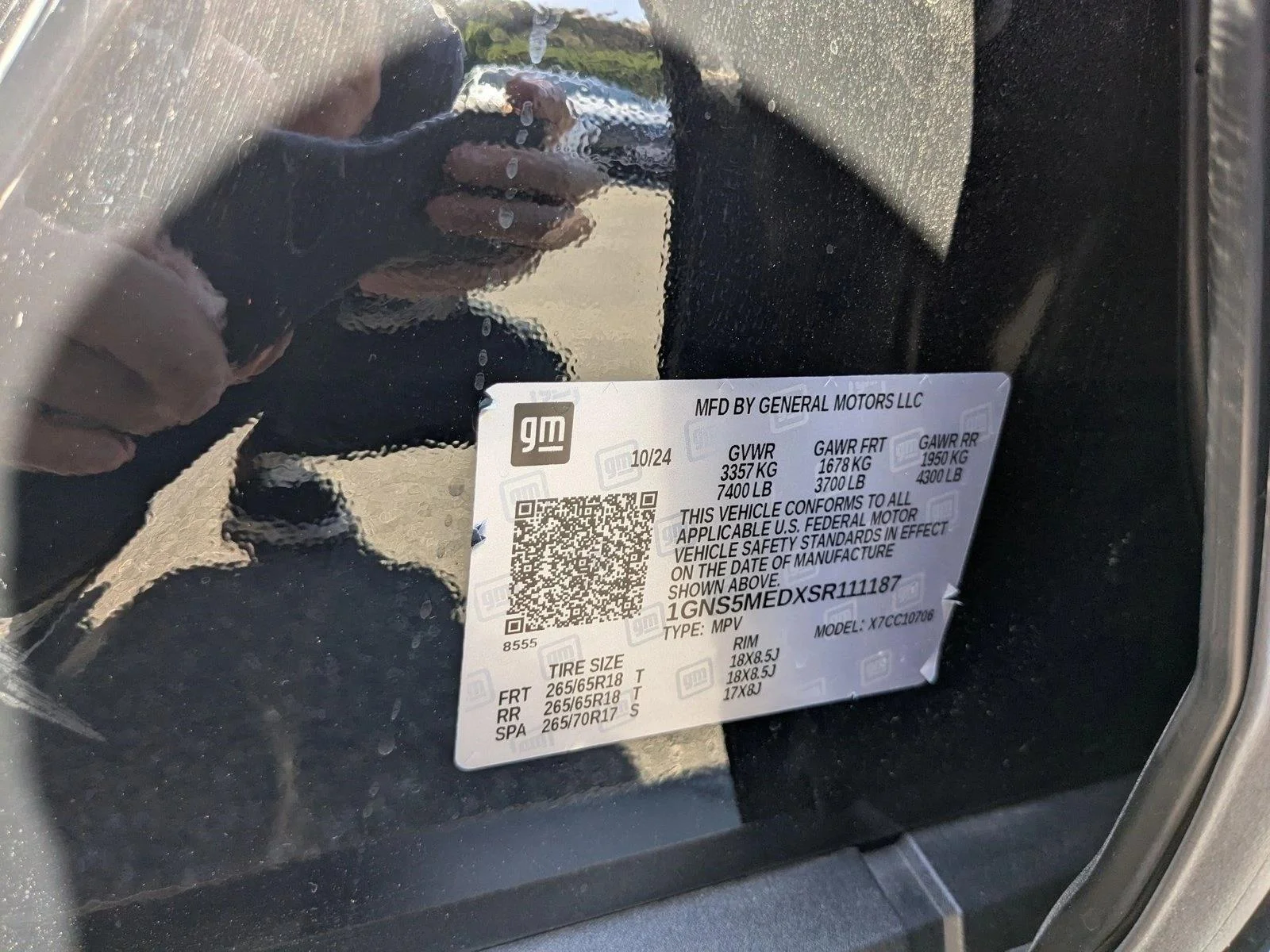Used 2025 Black Chevrolet LS image 26