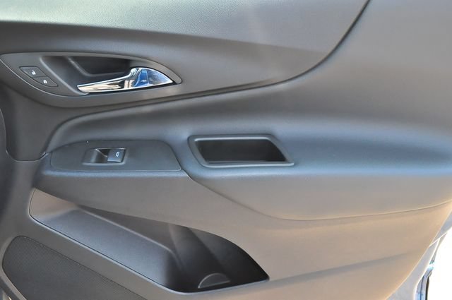 Used 2024 Lakeshore Blue Metallic Chevrolet LT image 25