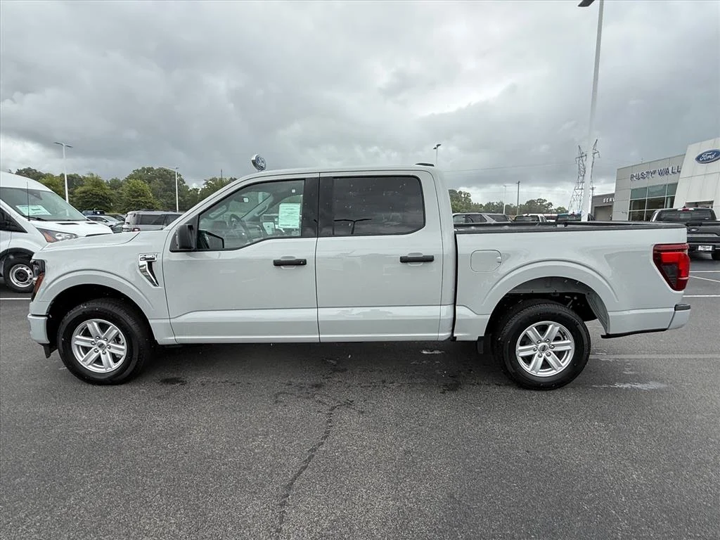 New 2026 Avalanche Ford XLT image 1