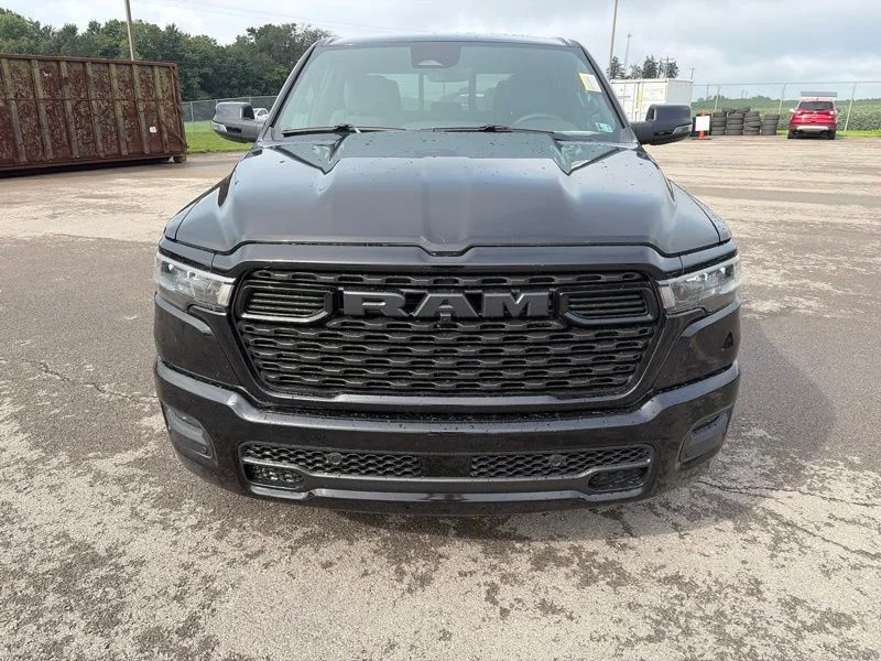 New 2026 Diamond Black Crystal Pearlcoat RAM Big Horn/Lone Star image 8