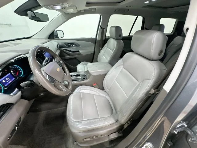 Used 2020 Gray Chevrolet Premier image 14