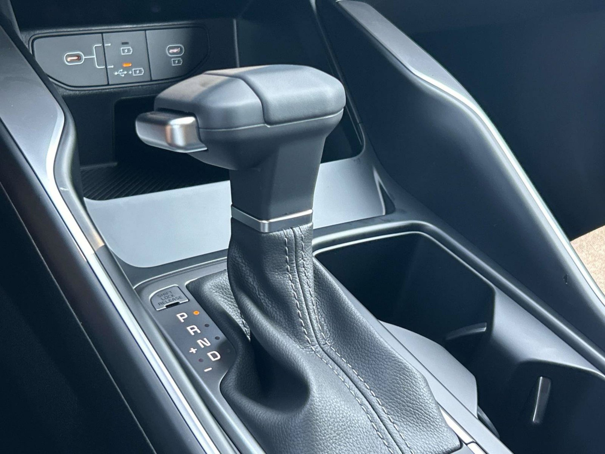 New 2026 Ebony Black Kia LX image 29